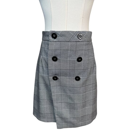 2/$30 ZARA XS Black & White Plaid Skirt Button Details - Picture 1 of 13